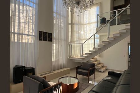 Casa à venda com 314m², 3 quartos e 2 vagas Casa à venda com 314m², 3 quartos e 2 vagasSala