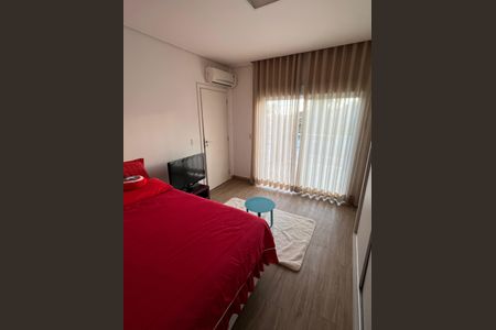 Casa à venda com 314m², 3 quartos e 2 vagas Casa à venda com 314m², 3 quartos e 2 vagasQuarto