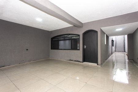Casa à venda com 216m², 3 quartos e 2 vagasGaragem