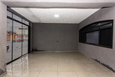 Casa à venda com 216m², 3 quartos e 2 vagasGaragem