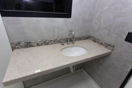 Lavabo de casa à venda com 3 quartos, 216m² em Vila Aricanduva, São Paulo