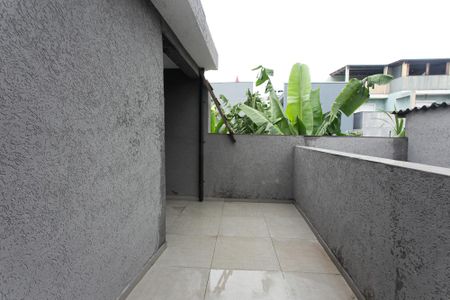 Casa à venda com 216m², 3 quartos e 2 vagas Casa à venda com 216m², 3 quartos e 2 vagasÁrea de Serviço