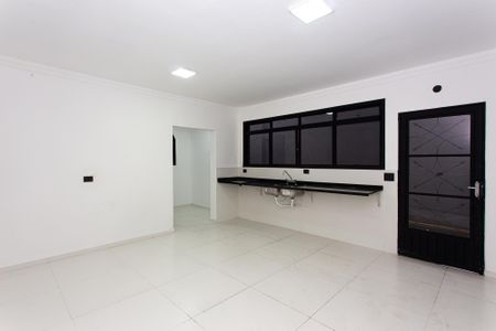 Casa à venda com 216m², 3 quartos e 2 vagasCozinha