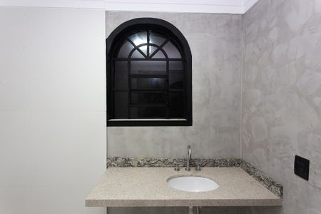 Casa à venda com 216m², 3 quartos e 2 vagasLavabo