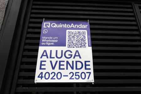 Casa à venda com 216m², 3 quartos e 2 vagas Casa à venda com 216m², 3 quartos e 2 vagasplaca LDNB-627