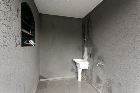 Casa à venda com 216m², 3 quartos e 2 vagas Casa à venda com 216m², 3 quartos e 2 vagasÁrea de Serviço