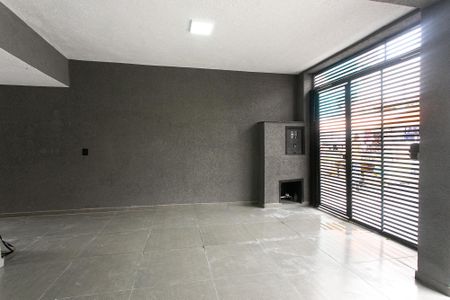 Casa à venda com 216m², 3 quartos e 2 vagas Casa à venda com 216m², 3 quartos e 2 vagasGaragem