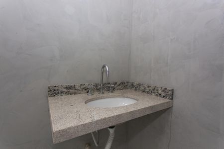 Casa à venda com 216m², 3 quartos e 2 vagasBanheiro da Suíte