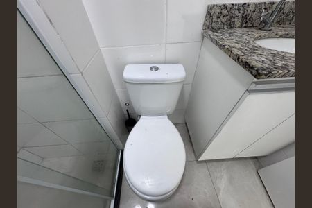 Apartamento à venda com 38m², 1 quarto e sem vaga Apartamento à venda com 38m², 1 quarto e sem vagaBanheiro Social
