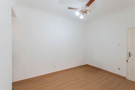 Apartamento à venda com 50m², 1 quarto e sem vagaSala