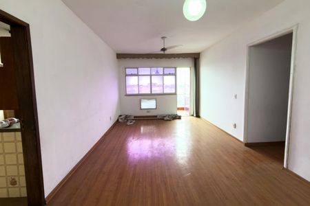 Sala de apartamento à venda com 4 quartos, 130m² em Penha Circular, Rio de Janeiro