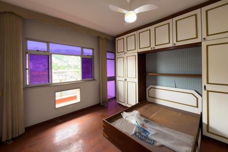 Apartamento à venda com 130m², 4 quartos e 2 vagasSuíte