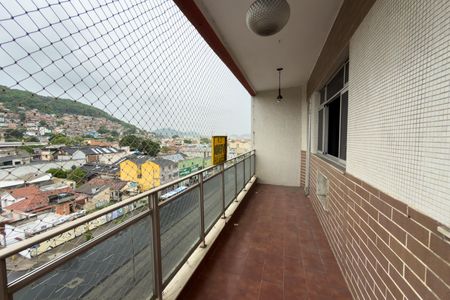 Apartamento à venda com 130m², 4 quartos e 2 vagasVaranda