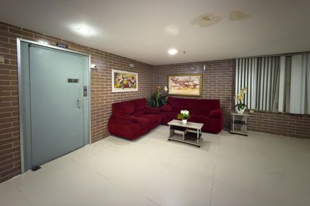 Apartamento à venda com 130m², 4 quartos e 2 vagasHall de entrada