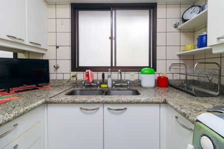 Apartamento à venda com 152m², 3 quartos e 3 vagas Apartamento à venda com 152m², 3 quartos e 3 vagasCozinha