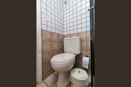 Apartamento à venda com 152m², 3 quartos e 3 vagas Apartamento à venda com 152m², 3 quartos e 3 vagasSuíte 2 - Banheiro