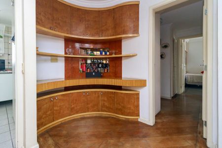 Apartamento à venda com 152m², 3 quartos e 3 vagas Apartamento à venda com 152m², 3 quartos e 3 vagasSala