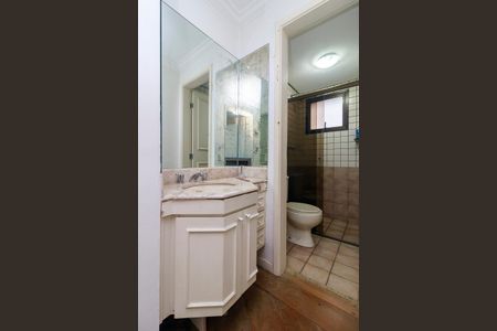 Apartamento à venda com 152m², 3 quartos e 3 vagas Apartamento à venda com 152m², 3 quartos e 3 vagasBanheiro 3