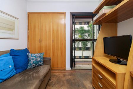 Apartamento à venda com 152m², 3 quartos e 3 vagas Apartamento à venda com 152m², 3 quartos e 3 vagasQuarto 3