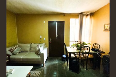 Apartamento à venda com 2 quartos, 50m² em Vila Beneves, Contagem