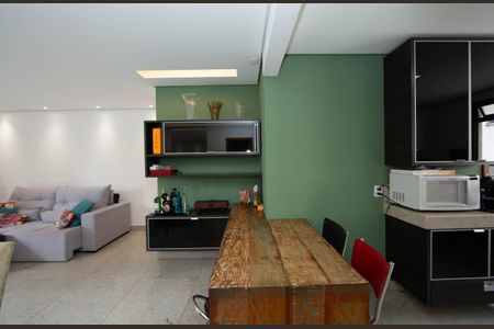 Apartamento para alugar com 115m², 3 quartos e 3 vagasCOZINHA