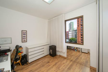 Apartamento para alugar com 115m², 3 quartos e 3 vagasQUARTO2