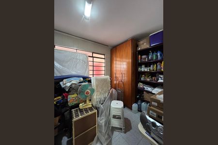 Casa à venda com 300m², 3 quartos e 2 vagasQuarto de Serviço