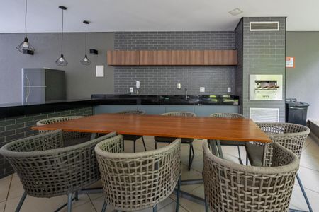 Apartamento à venda com 65m², 2 quartos e 1 vaga Apartamento à venda com 65m², 2 quartos e 1 vagaÁrea comum - Churrasqueira