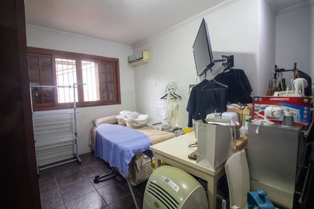 Casa à venda com 215m², 3 quartos e 3 vagas Casa à venda com 215m², 3 quartos e 3 vagasQuarto 2