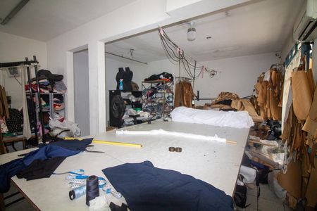 Casa à venda com 215m², 3 quartos e 3 vagas Casa à venda com 215m², 3 quartos e 3 vagasSalão de Festas