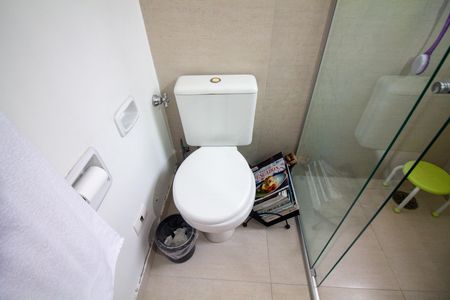 Casa à venda com 215m², 3 quartos e 3 vagas Casa à venda com 215m², 3 quartos e 3 vagasBanheiro da Suíte