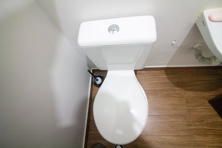 Casa à venda com 215m², 3 quartos e 3 vagas Casa à venda com 215m², 3 quartos e 3 vagasLavabo
