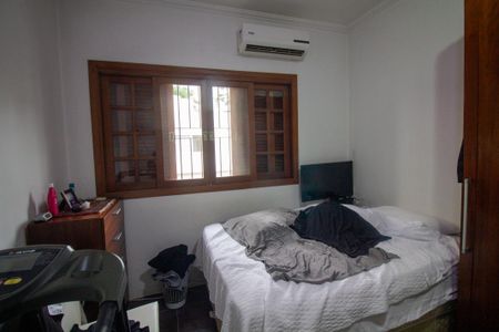 Quarto 1 de casa à venda com 3 quartos, 215m² em Vila Cordeiro, São Paulo