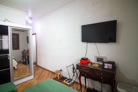 Casa à venda com 215m², 3 quartos e 3 vagas Casa à venda com 215m², 3 quartos e 3 vagasQuarto 3 - Suíte