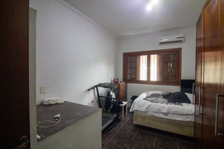 Casa à venda com 215m², 3 quartos e 3 vagas Casa à venda com 215m², 3 quartos e 3 vagasQuarto 1
