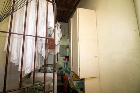 Casa à venda com 215m², 3 quartos e 3 vagas Casa à venda com 215m², 3 quartos e 3 vagasÁrea de Serviço