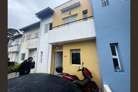 Casa de condomínio para alugar com 100m², 2 quartos e 2 vagasFachada
