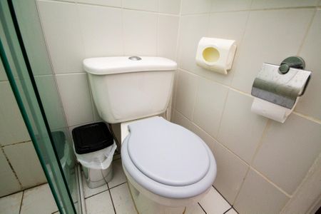 Casa de condomínio para alugar com 100m², 2 quartos e 2 vagasBanheiro