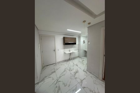 Sala de apartamento para alugar com 2 quartos, 34m² em Canindé, São Paulo