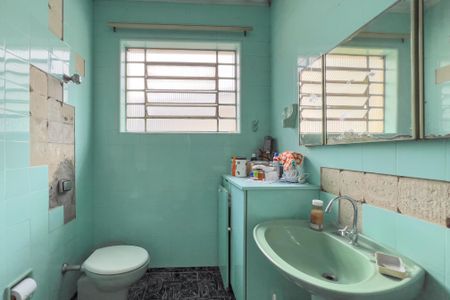 Casa à venda com 250m², 3 quartos e 4 vagas Casa à venda com 250m², 3 quartos e 4 vagasBanheiro