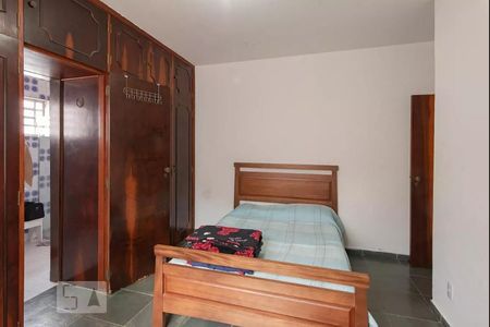 Casa à venda com 155m², 3 quartos e 2 vagasQuarto