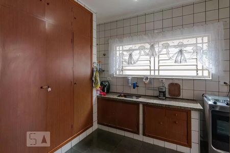 Casa à venda com 155m², 3 quartos e 2 vagasCozinha