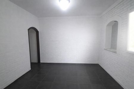 Casa à venda com 155m², 3 quartos e 2 vagasQuarto