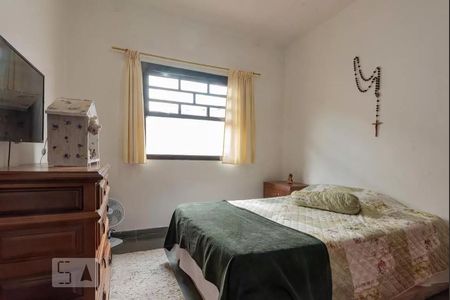 Casa à venda com 155m², 3 quartos e 2 vagasQuarto