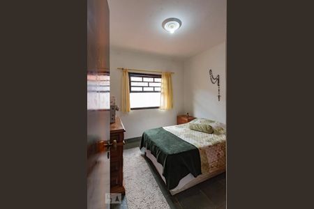 Casa à venda com 155m², 3 quartos e 2 vagasQuarto