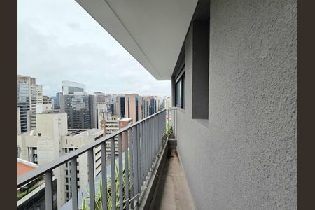 Apartamento à venda com 143m², 3 quartos e 2 vagas Apartamento à venda com 143m², 3 quartos e 2 vagasVaranda 1