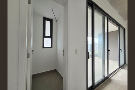 Apartamento à venda com 143m², 3 quartos e 2 vagas Apartamento à venda com 143m², 3 quartos e 2 vagasDespensa