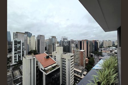 Apartamento à venda com 143m², 3 quartos e 2 vagas Apartamento à venda com 143m², 3 quartos e 2 vagasVista