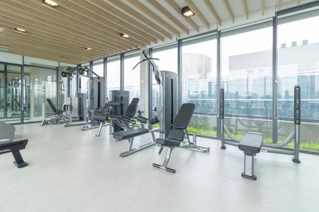 Apartamento à venda com 143m², 3 quartos e 2 vagas Apartamento à venda com 143m², 3 quartos e 2 vagasÁrea comum - Academia