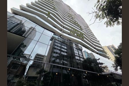 Apartamento à venda com 143m², 3 quartos e 2 vagas Apartamento à venda com 143m², 3 quartos e 2 vagasFachada